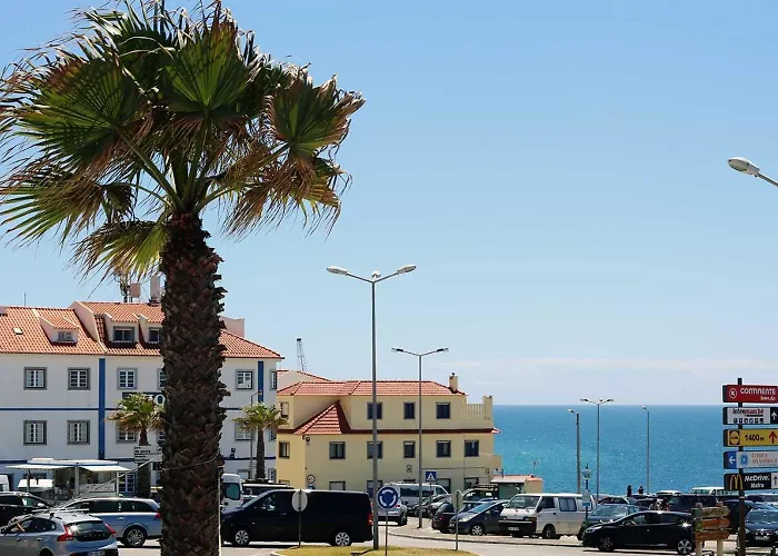 Prime Oceanfront דירה