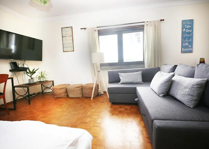 Prime Oceanfront דירה