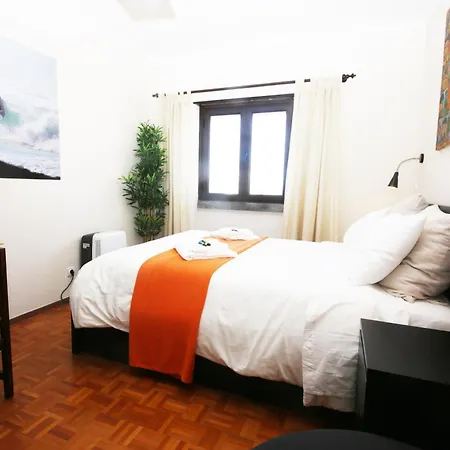 Prime Oceanfront Apartament *